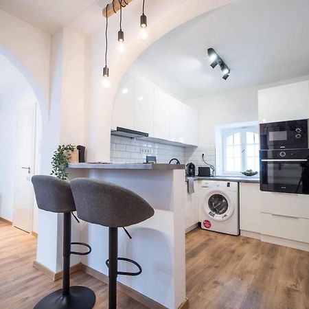 Pintes 38 Apartman Dunaújváros Kültér fotó