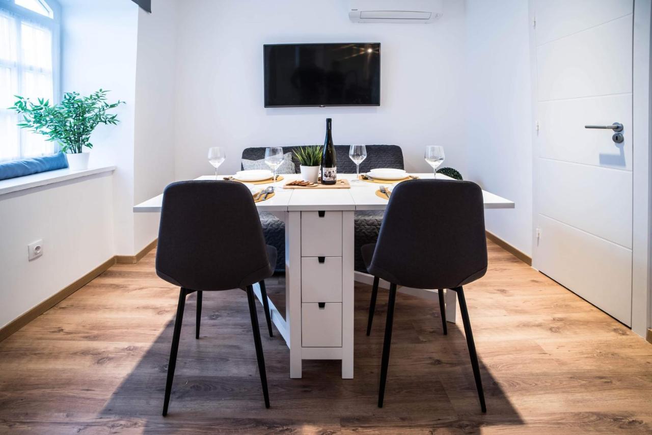 Pintes 38 Apartman Dunaújváros Kültér fotó