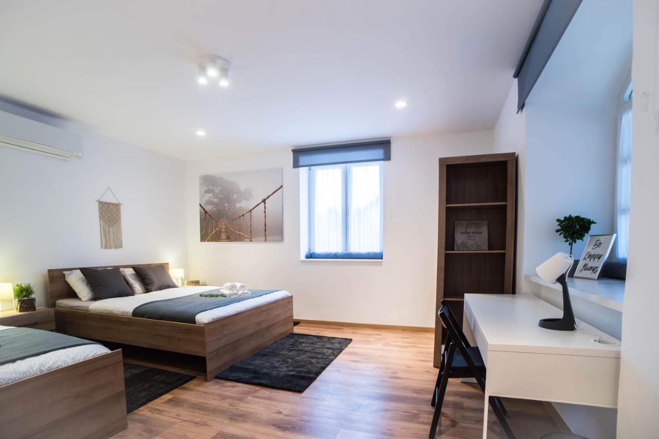 Pintes 38 Apartman Dunaújváros Kültér fotó